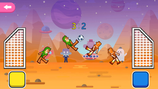 اسکرین شات 4 بازی Droll Soccer--fly ball