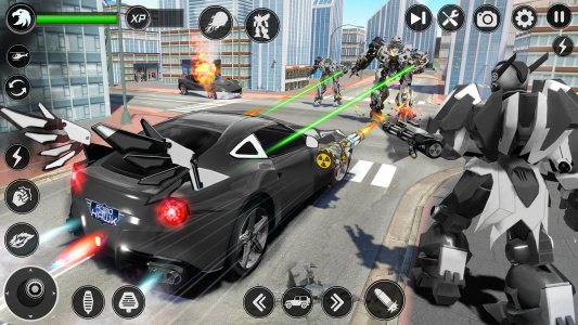 اسکرین شات 6 بازی Flying Hawk Robot Car Games