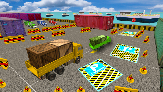 اسکرین شات بازی Extreme Truck Parking 4