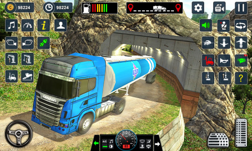 اسکرین شات برنامه Oil Tanker Truck Transport 2