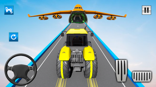 اسکرین شات برنامه Mega Ramp Stunts Racing games: New Tractor games 1
