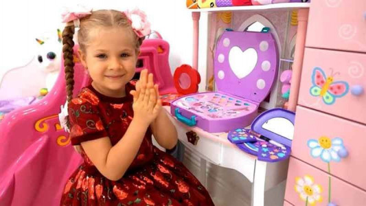 اسکرین شات 9 برنامه آرایش بازی دیانا و روما