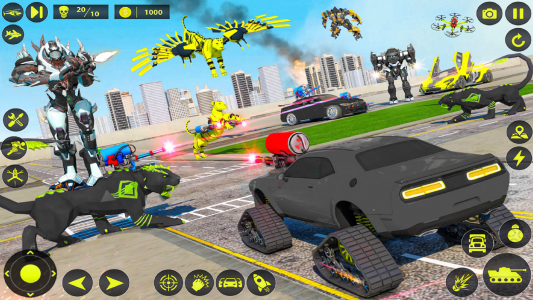 اسکرین شات برنامه Army Tank Robot Car Games: 2
