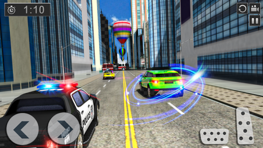 اسکرین شات بازی Train vs Prado Racing 3D: Advance Racing Revival 3