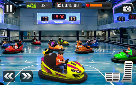 اسکرین شات برنامه Bumper Car Crash Racing Games 4