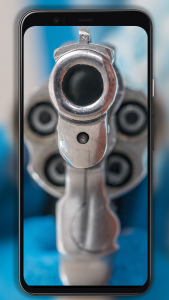 اسکرین شات برنامه Guns Live Wallpaper 3