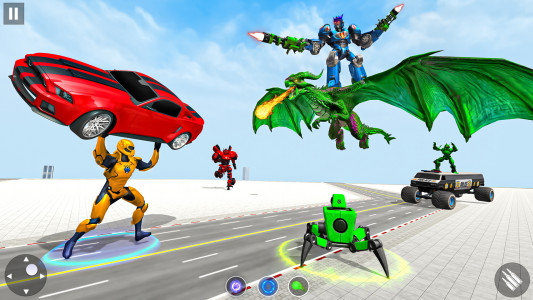 اسکرین شات برنامه Limo Robot Car Game:Robot Game 4