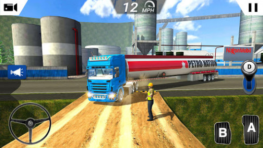 اسکرین شات برنامه Offroad Oil Tanker Transport Truck Simulator 2019 4