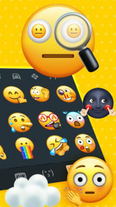 اسکرین شات برنامه New Funky Emoji Stickers 3