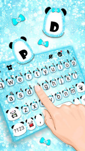 اسکرین شات برنامه Blue Glitter Baby Panda Keyboard Theme 2