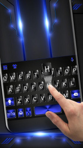 اسکرین شات برنامه Cool Black Plus Keyboard Theme 1