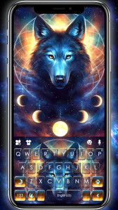 اسکرین شات برنامه Dreamcatcher Night Wolf Keyboard Theme 1