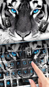 اسکرین شات برنامه Fierce Tiger Eyes Keyboard Theme 2
