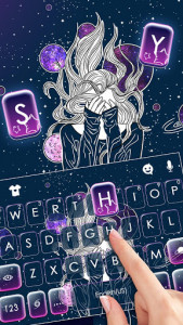 اسکرین شات برنامه Galaxy Girl Keyboard Theme 2