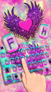 اسکرین شات برنامه Galaxy Heart Wings Keyboard Theme 2