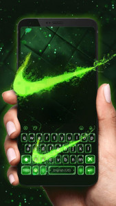 اسکرین شات برنامه Green Neon Check Keyboard Theme 1