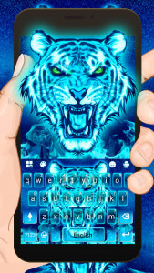 اسکرین شات برنامه Horror Tiger Keyboard Theme 1