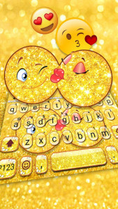 اسکرین شات برنامه Kiss Emoji Keyboard Theme 2