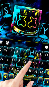 اسکرین شات برنامه Neon Graffiti DJ Keyboard Theme 2