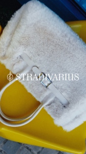 اسکرین شات برنامه Stradivarius - Clothing Store 2