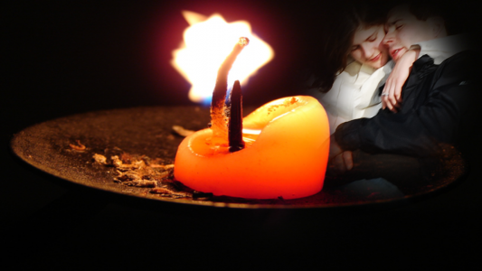 اسکرین شات برنامه candle flame light photo frame 5