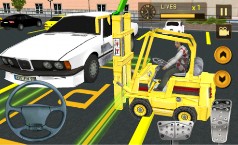 اسکرین شات بازی Real City Forklift Challenge 2