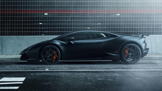 اسکرین شات برنامه Black Lamborghini Huracan Wallpaper 7