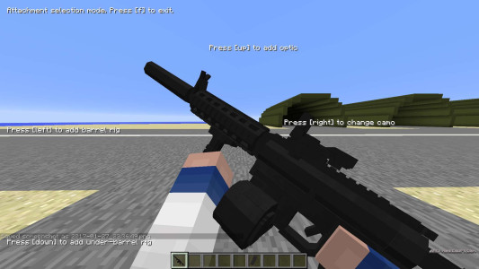 اسکرین شات 3 برنامه Guns Mod for Minecraft PE 2025