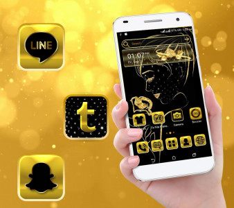 اسکرین شات 1 برنامه Golden Girl Launcher Theme
