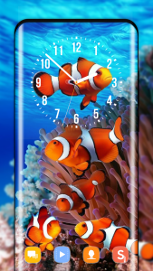 اسکرین شات برنامه Fish Live Wallpaper 3D Touch 2