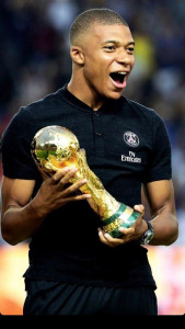 اسکرین شات برنامه Kylian Mbappe Wallpapers 1