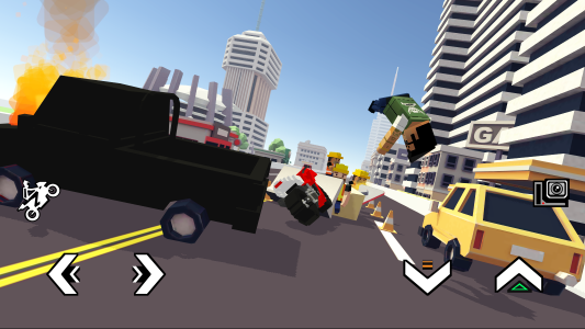 اسکرین شات بازی Blocky Moto Racing: Bike Rider 7