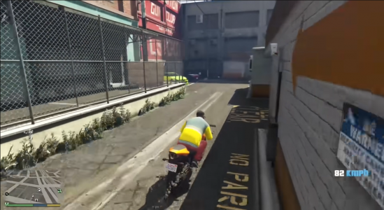 اسکرین شات بازی GTA V Theft Auto MOD MCPE 4