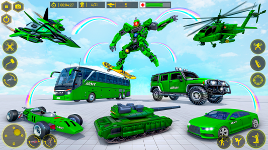 اسکرین شات بازی Army Bus Dragon Robot Car Game 5