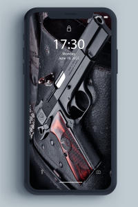 اسکرین شات برنامه Gun Wallpaper 6