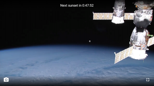 اسکرین شات برنامه ISS Live Now: Live Earth View 5