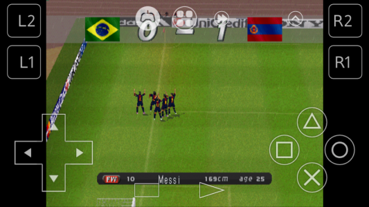 اسکرین شات بازی شبیه ساز فوتبال PES 2013 پلی استیشن 1 3
