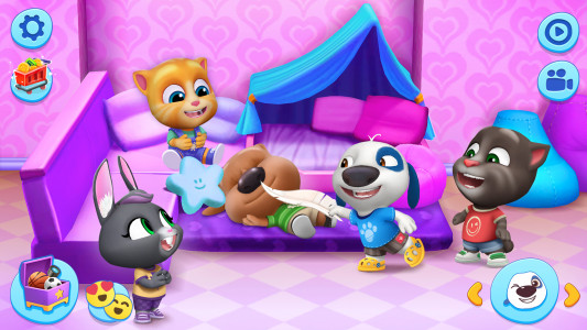 اسکرین شات 5 بازی My Talking Tom Friends