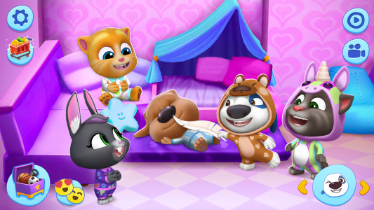 اسکرین شات 5 بازی My Talking Tom Friends