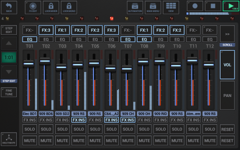 اسکرین شات 5 برنامه G-Stomper Rhythm
