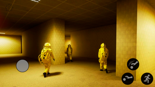 اسکرین شات 3 بازی Escape from Backrooms - Horror