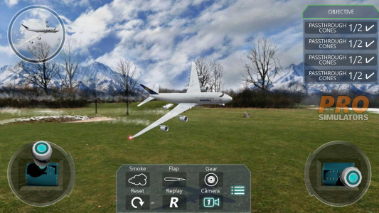 اسکرین شات بازی Pro RC Remote Control Flight Simulator 5