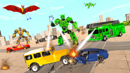 اسکرین شات برنامه Truck Game - Car Robot Games 6