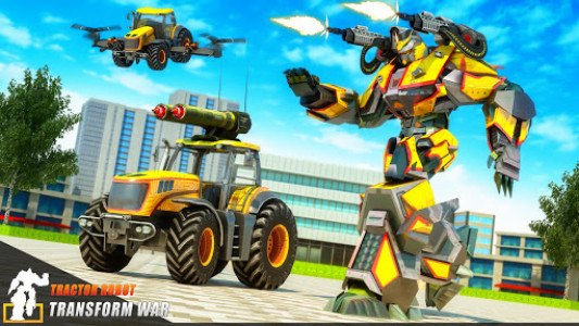 اسکرین شات برنامه Flying Tractor Robot Transform Games 6