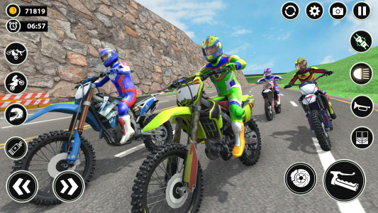 اسکرین شات بازی Bike Race - Dirt Racing Games 1