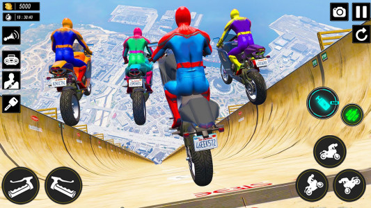 اسکرین شات بازی Superhero Tricky Bike Stunt 3D 2