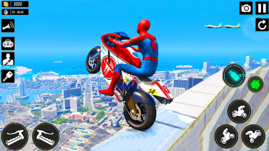 اسکرین شات 2 بازی Superhero Bike Stunts 3D Race
