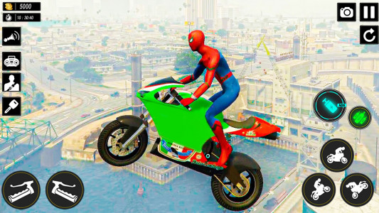 اسکرین شات بازی Superhero Tricky Bike Stunt 3D 3