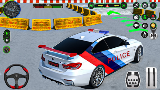 اسکرین شات بازی Police Car Parking: Car Games 1