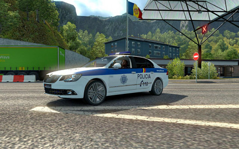 اسکرین شات برنامه Police Cop Spooky Stunt Park 1